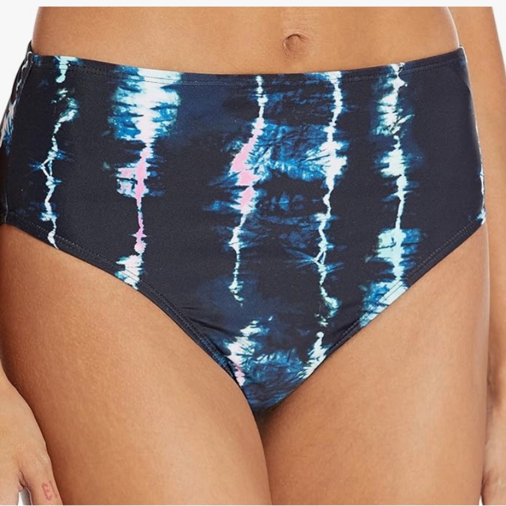 Cyn & Luca Juniors' Night Vibe Hannah High Waist Bikini Bottom - Picture 11 of 16